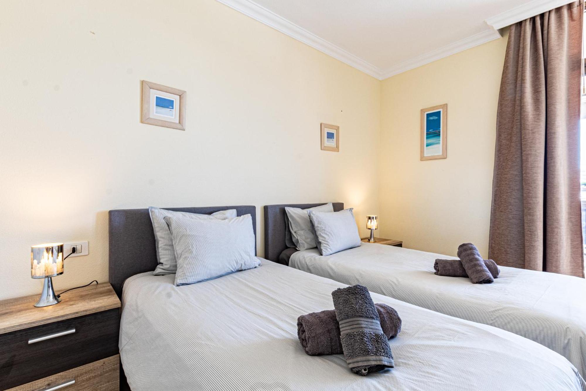 Beautiful Sunset Apt By Dream Homes Tenerife Puerto de Santiago  Bagian luar foto