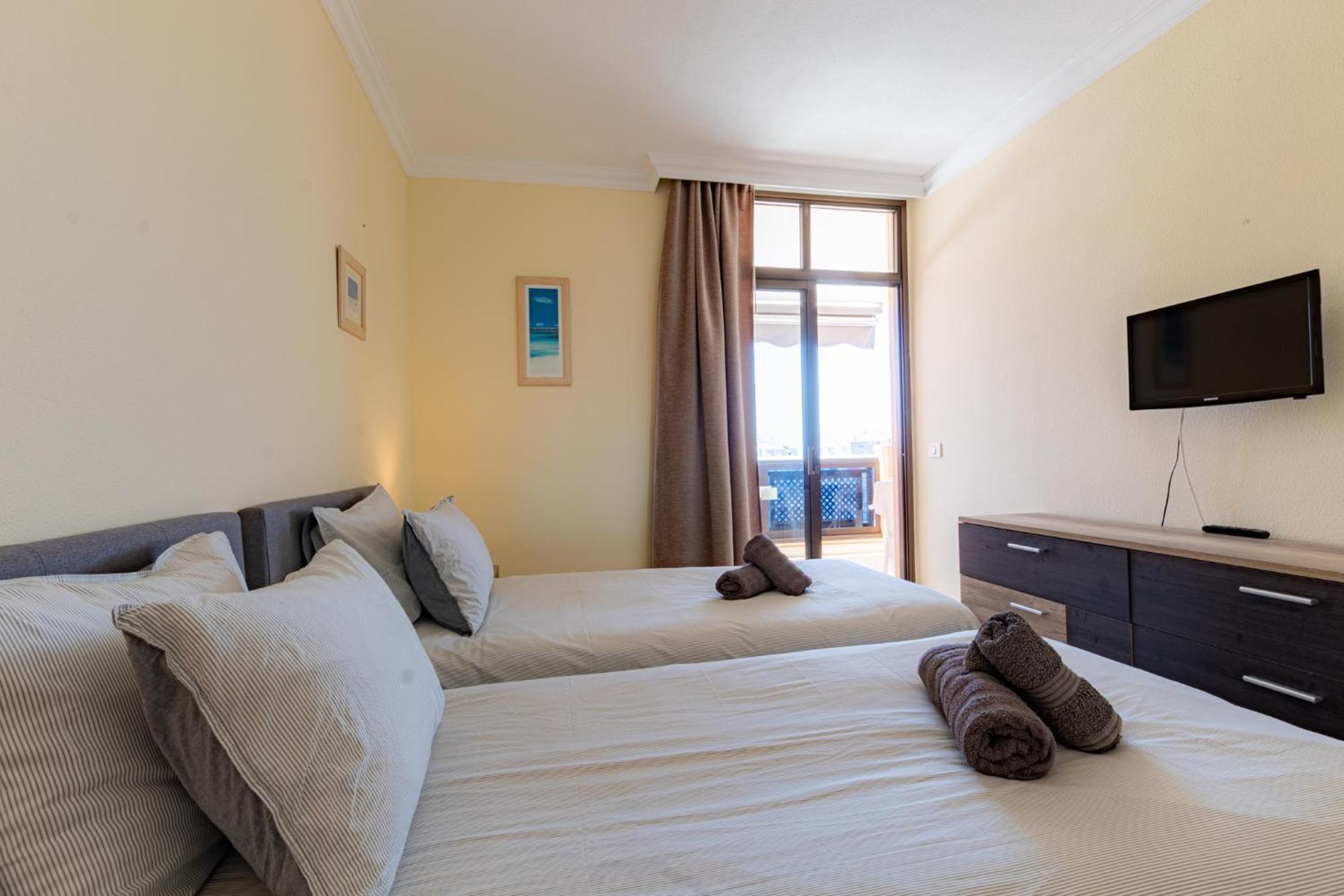 Beautiful Sunset Apt By Dream Homes Tenerife Puerto de Santiago  Bagian luar foto